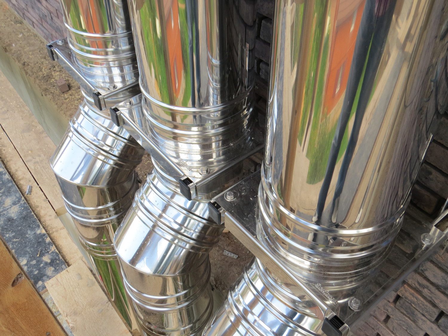 <span style="font-weight: bold;"> ics</span> зеркальные стальные дымоходы 